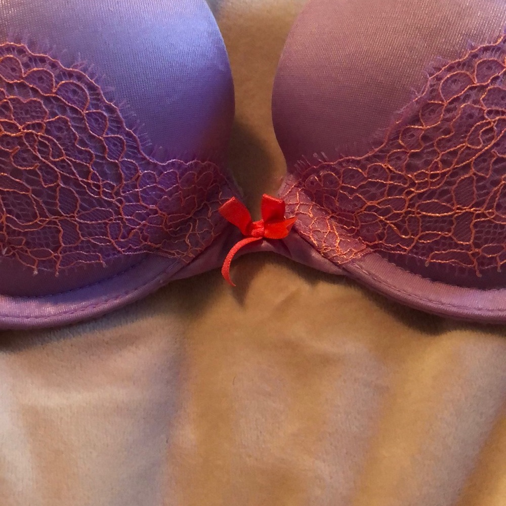 Purple w/orange verysexy bra Victoria’s Secret 32B
